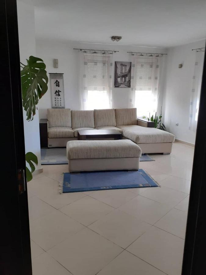 2 Rooms Apartment Plovdiv Kichuk Paris Esterno foto