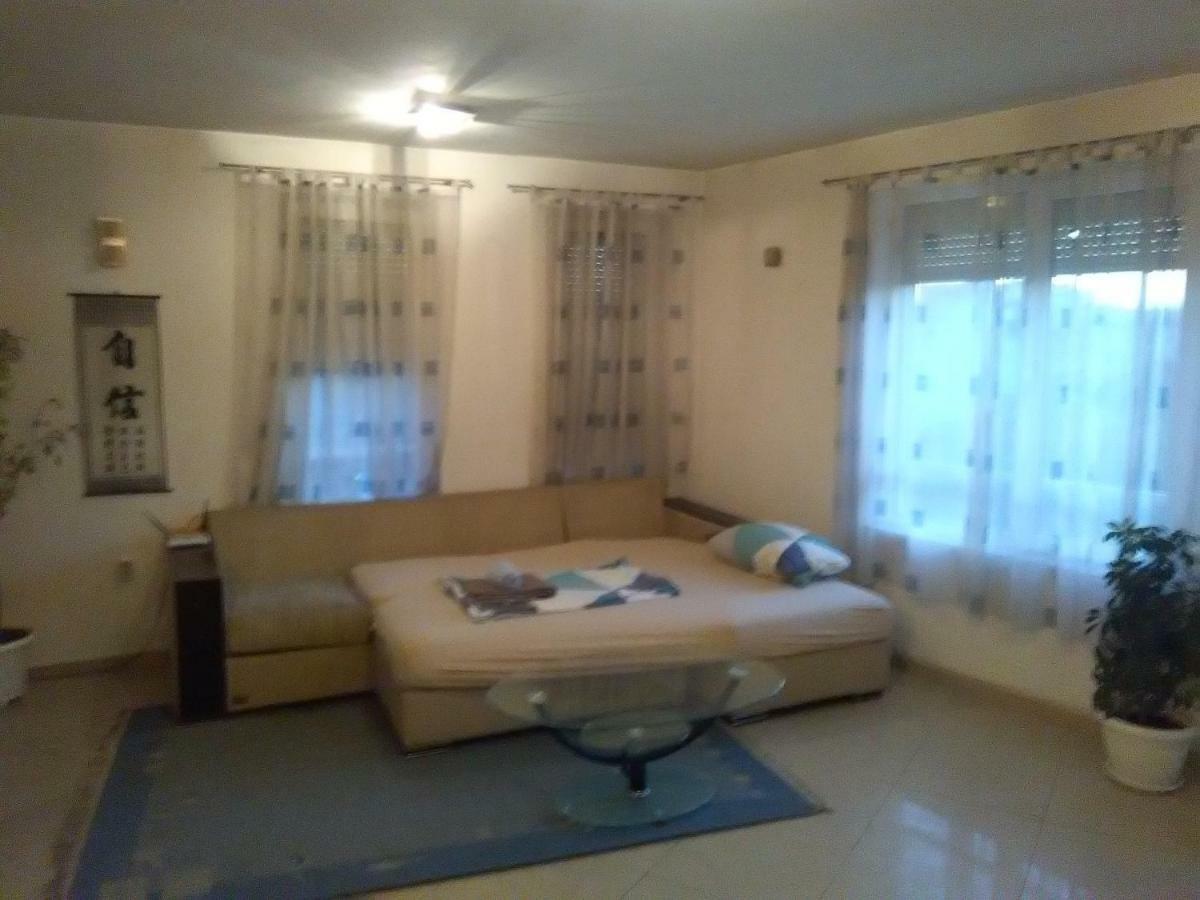 2 Rooms Apartment Plovdiv Kichuk Paris Esterno foto
