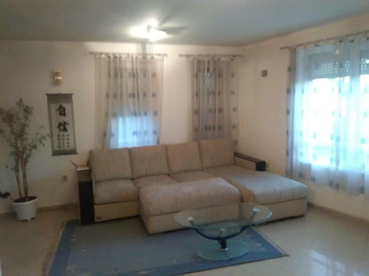 2 Rooms Apartment Plovdiv Kichuk Paris Esterno foto